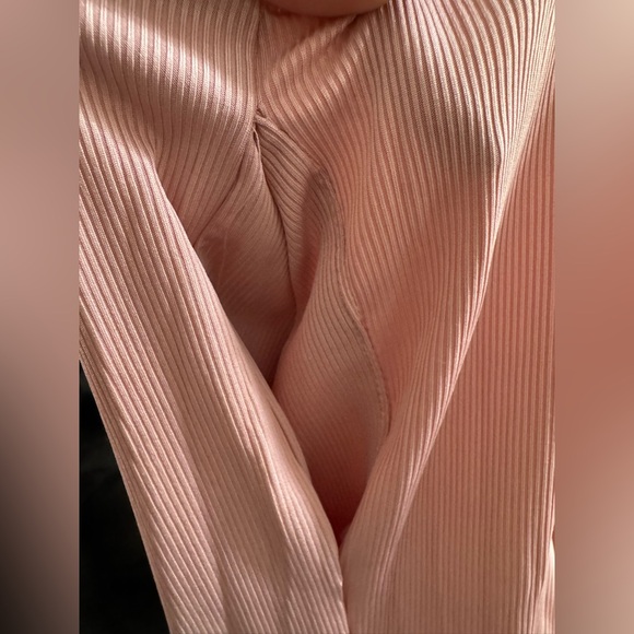 Pink Women's Ribbed Pajama Set Size Medium - Picture 7 of 8